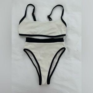 Ridin High Frenchi Bitsy Bottom & Ridin High Gemma Ribbed Top XS